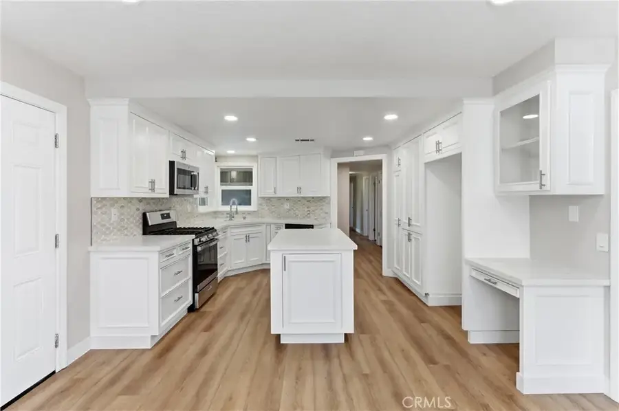 306 S Vallejo, Upland, CA 91786 - #3