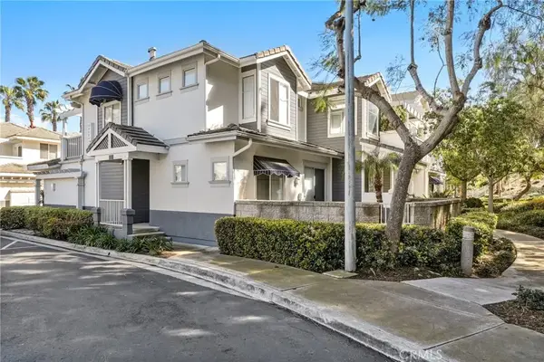 98 Carlsbad Lane, Aliso Viejo, CA 92656