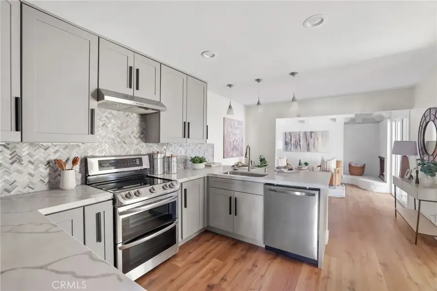 3058 Club House Road, Costa Mesa, CA 92626 - #2