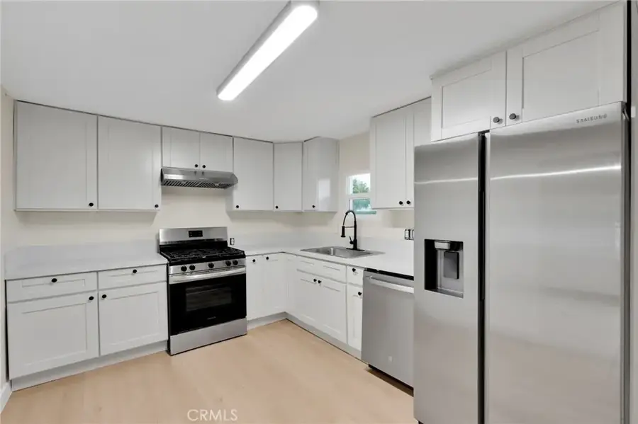 659 S 7th Street, Colton, CA 92324 - #3