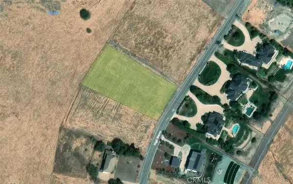 125 High Sierra, Exeter, CA 93221