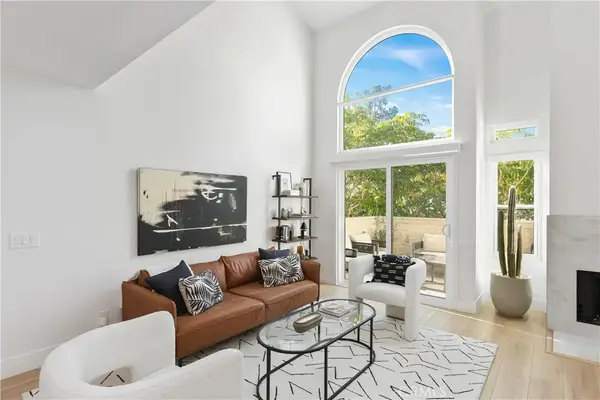 17202 Corbina #209, Huntington Beach, CA 92649