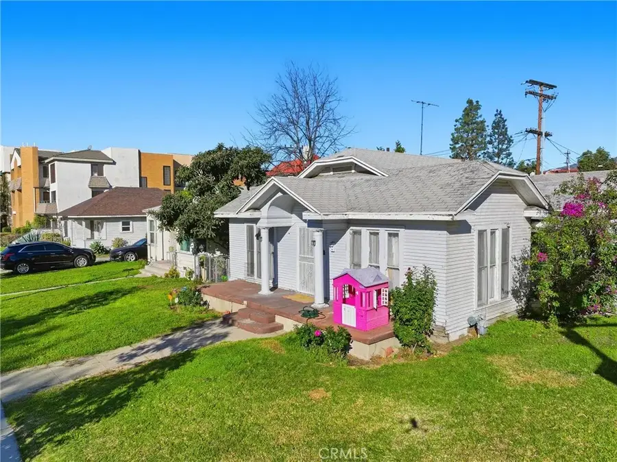 401 Hawthorne St, Glendale, CA 91204 - #2