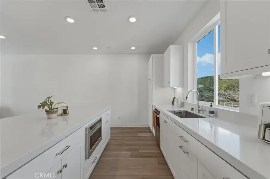 26661 Blue Hills Loop, Valencia, CA 91381 - #3