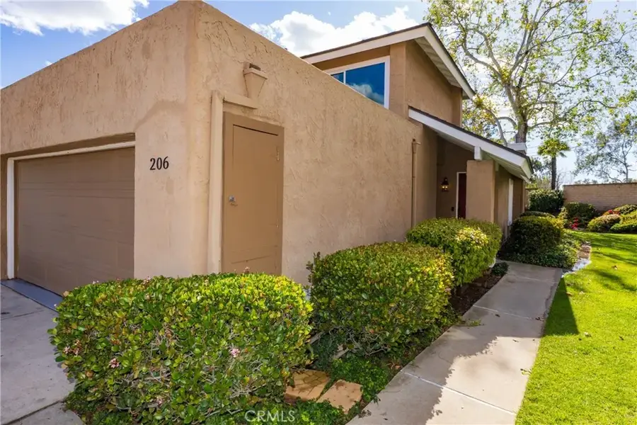 206 Allegheny, Placentia, CA 92870 - #2