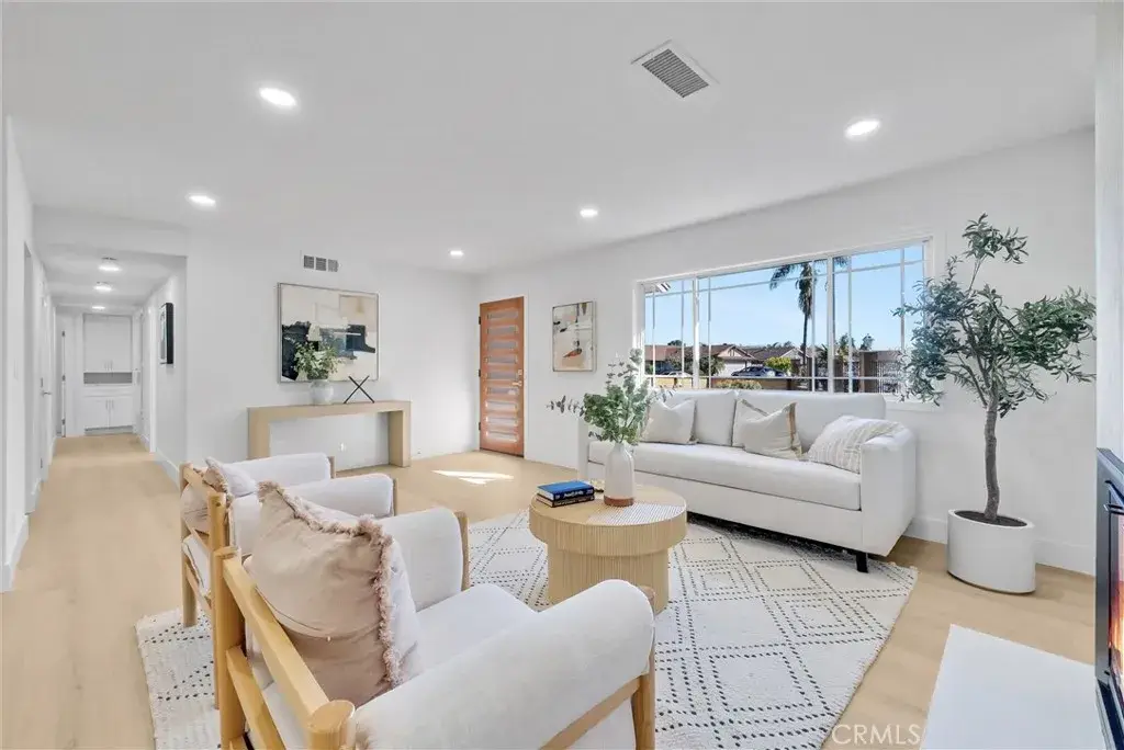 9132 Dickens, Westminster, CA 92683 - #1