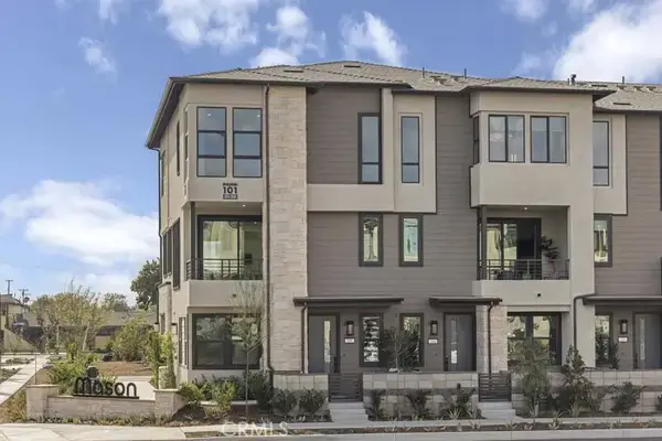 101 Laxore St. #205, Anaheim, CA 92804
