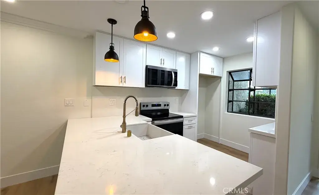 196 Pineview, Irvine, CA 92620 - #1