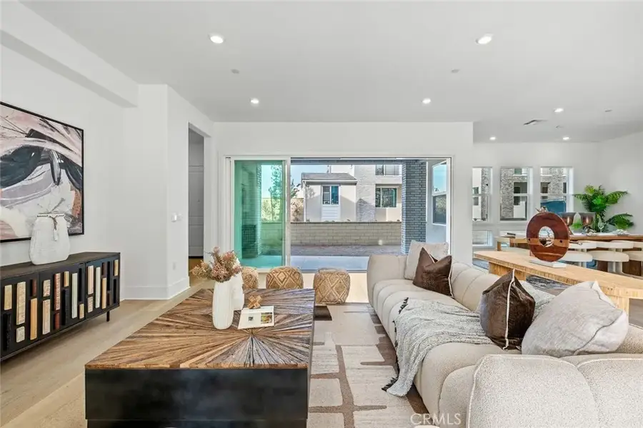 209 Junco, Irvine, CA 92618 - #3