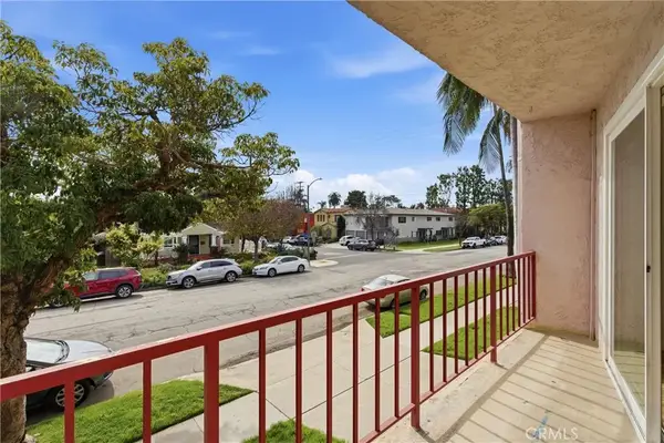 3609 E 2nd #207, Long Beach, CA 90803