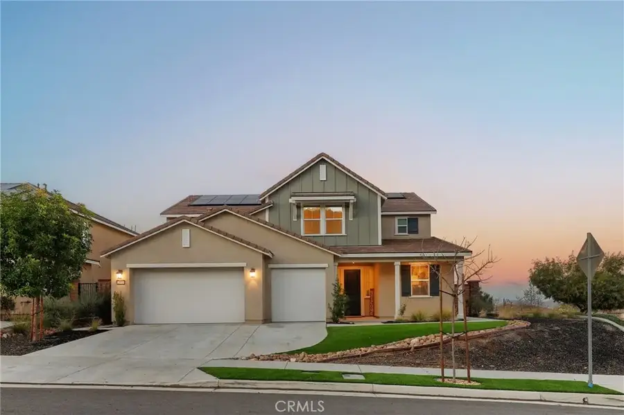 2805 Santa Fiora, Corona, CA 92882 - #2