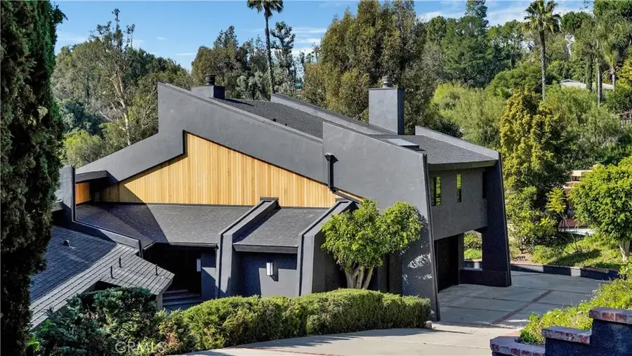 9752 Rangeview, North Tustin, CA 92705 - #2