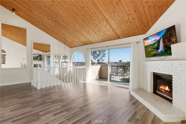 2175 Pacific Avenue #G1, Costa Mesa, CA 92627