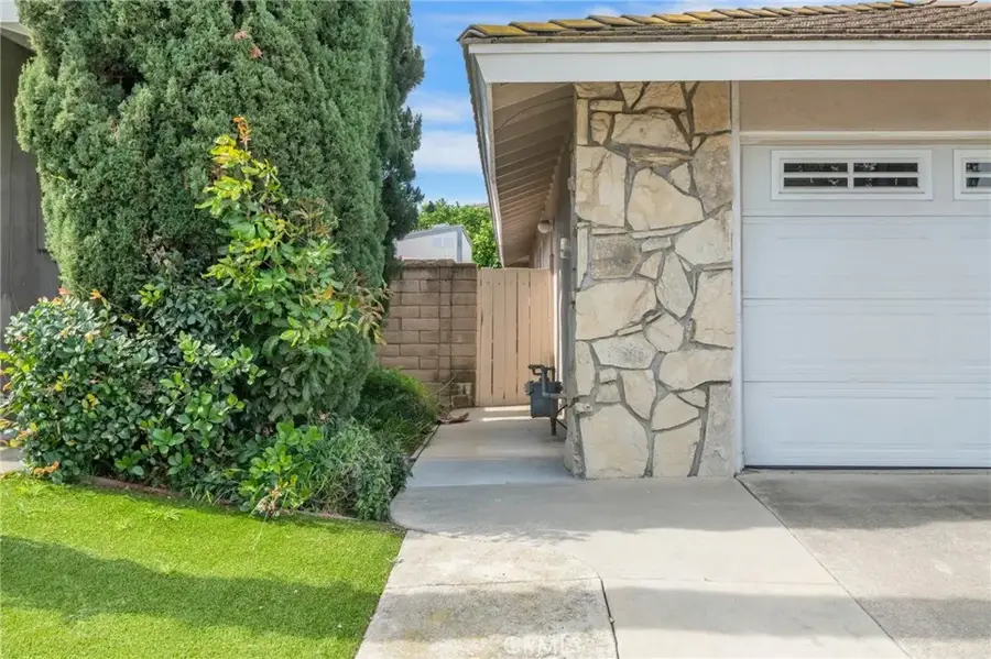 21851 Ute Way, Lake Forest, CA 92630 - #3