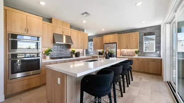 27468 Pistachio Way, Valencia, CA 91381