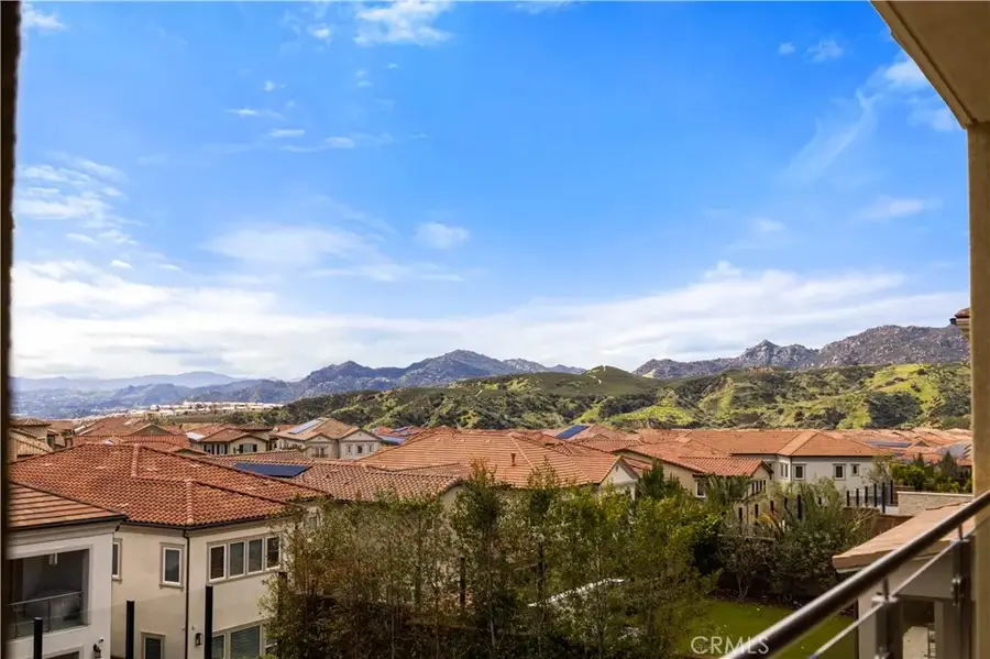20564 W Bluebird Court, Porter Ranch, CA 91326 - #3