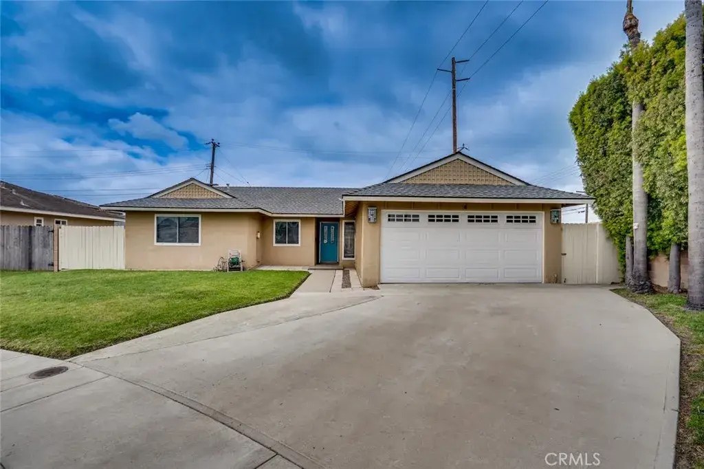 15501 Eliot, Huntington Beach, CA 92647 - #1