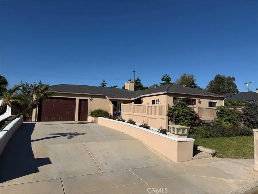 934 Governor, Costa Mesa, CA 92627 - #2