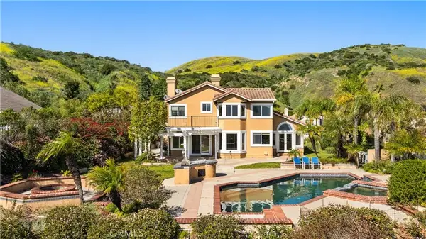 3285 Rim Rd, Yorba Linda, CA 92886