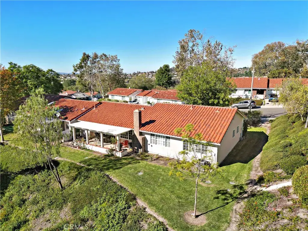 27952 Calle Casal, Mission Viejo, CA 92692 - #1