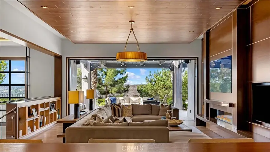 2 Thomas Road, Ladera Ranch, CA 92694 - #3