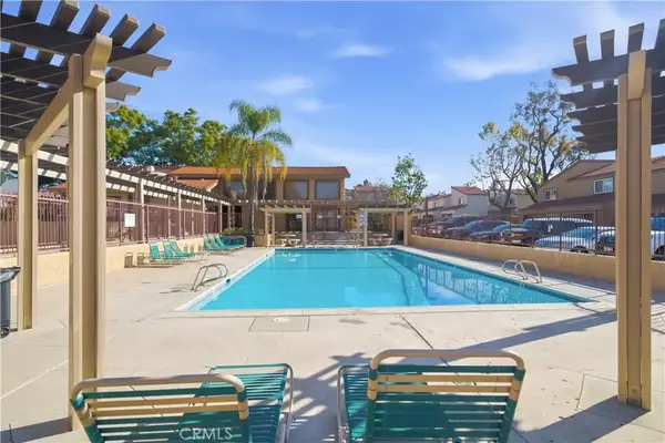 2714 Via Colina, Fullerton, CA 92835