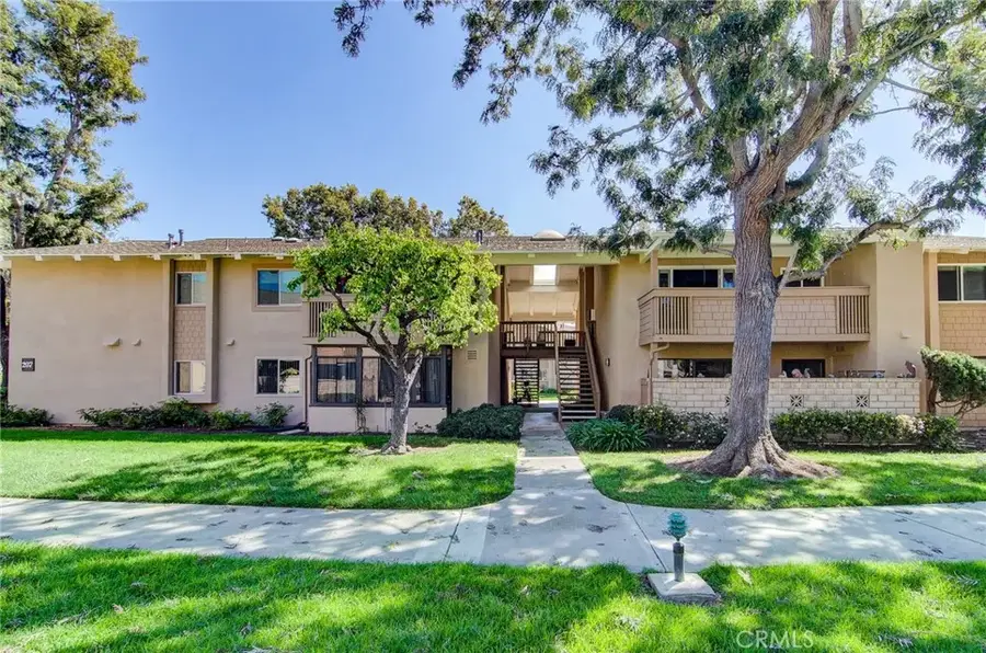 8788 Coral Springs Court #207F, Huntington Beach, CA 92646 - #2