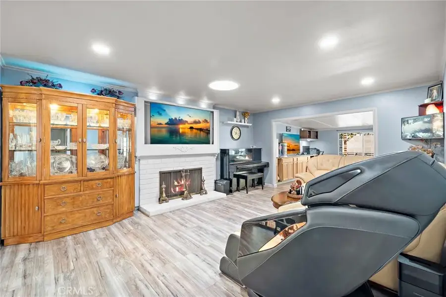 17075 Buttonwood Street, Fountain Valley, CA 92708 - #3