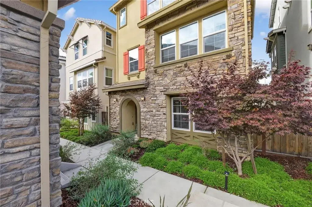 1303 Antonella, Hayward, CA 94541 - #1