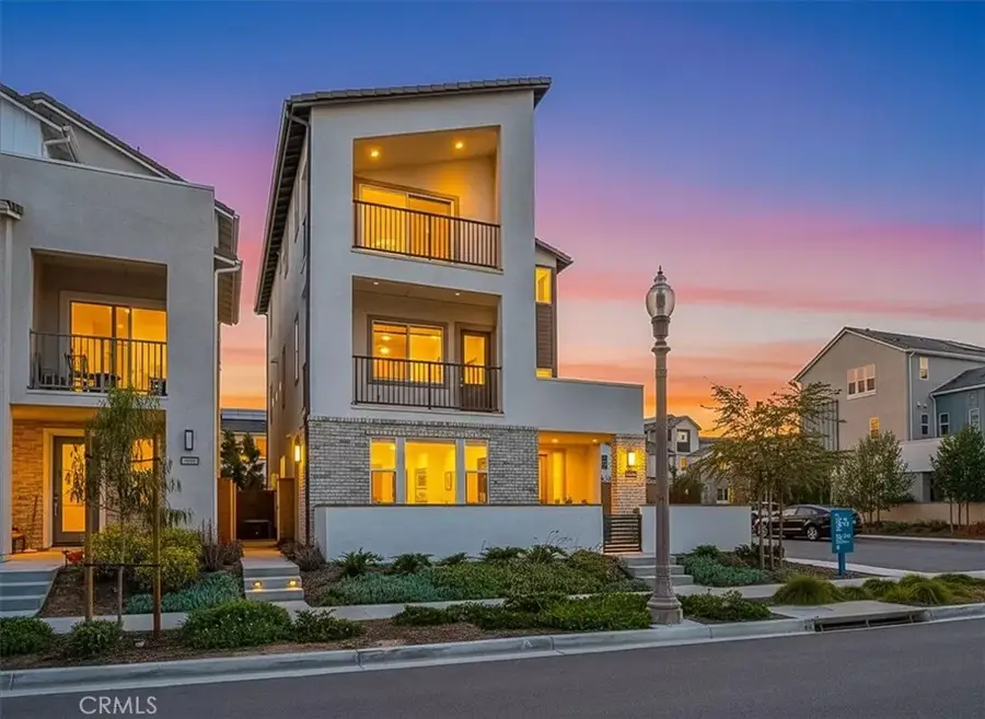 427 Flycatcher, Irvine, CA 92618 - #2