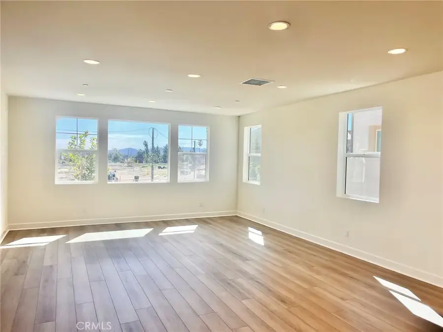 10757 Citrus Drive, San Buenaventura Ventura, CA 93004 - #2