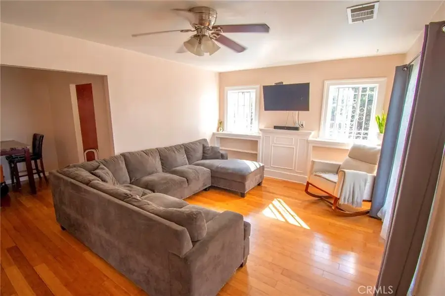 1010 69th St., Los Angeles, CA 90044 - #2