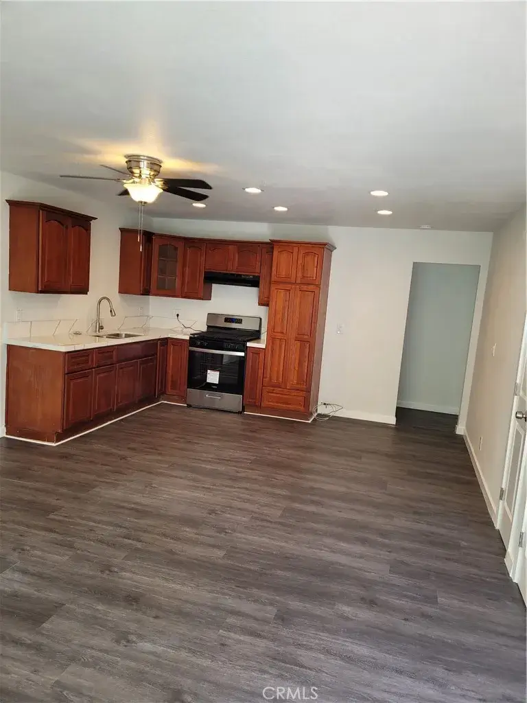 1034 El Camino Drive, Costa Mesa, CA 92626 - #1