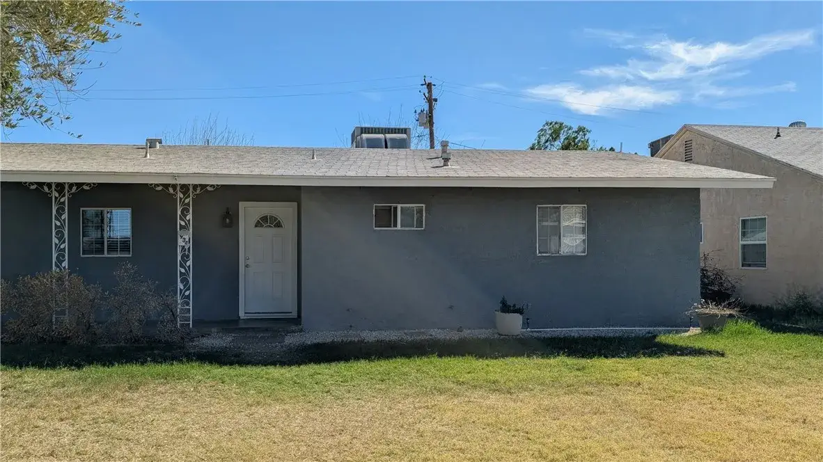 934 E Avenue B, Blythe, CA 92225 - #1