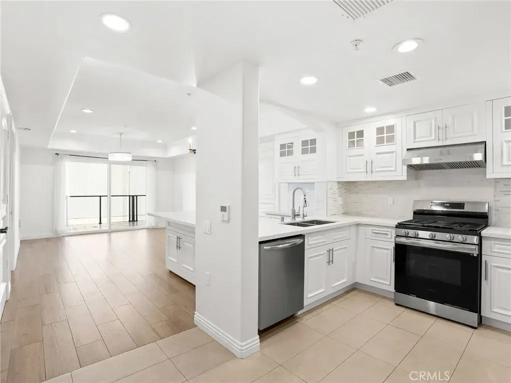 1598 Long Beach #214, Long Beach, CA 90813 - #1