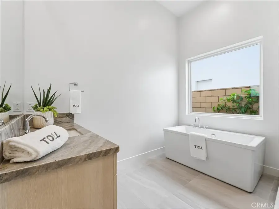 1410 Celadon Street, Palm Springs, CA 92262 - #2