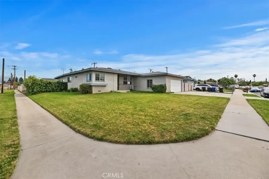 333 S Pampas, Rialto, CA 92376 - #2