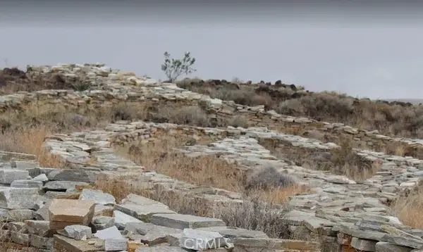 21 Luna Vista, Yucca Valley, CA 92284