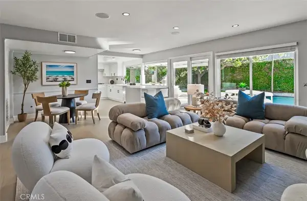 9882 Kings Canyon, Huntington Beach, CA 92646