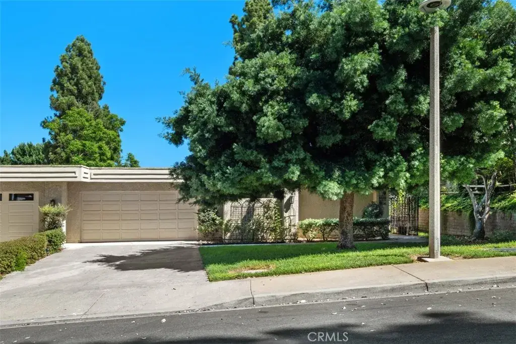 5581 Via Dicha #B, Laguna Woods, CA 92637 - #1