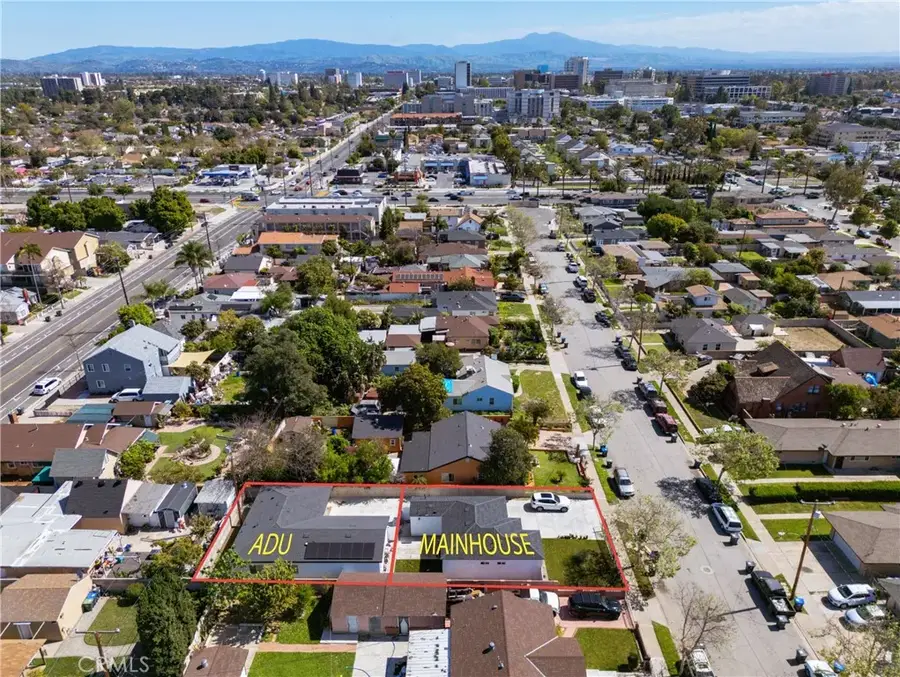 1411 W 7th Street, Santa Ana, CA 92703 - #2