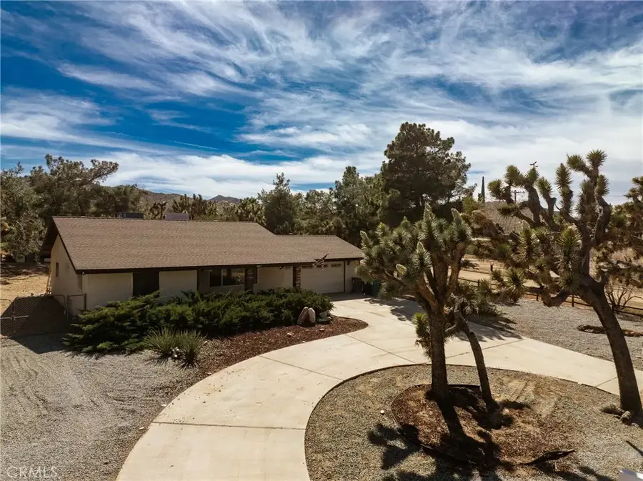 56547 Navajo, Yucca Valley, CA 92284 - #2