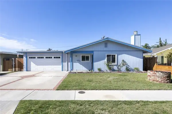 19111 Carp Circle, Huntington Beach, CA 92646