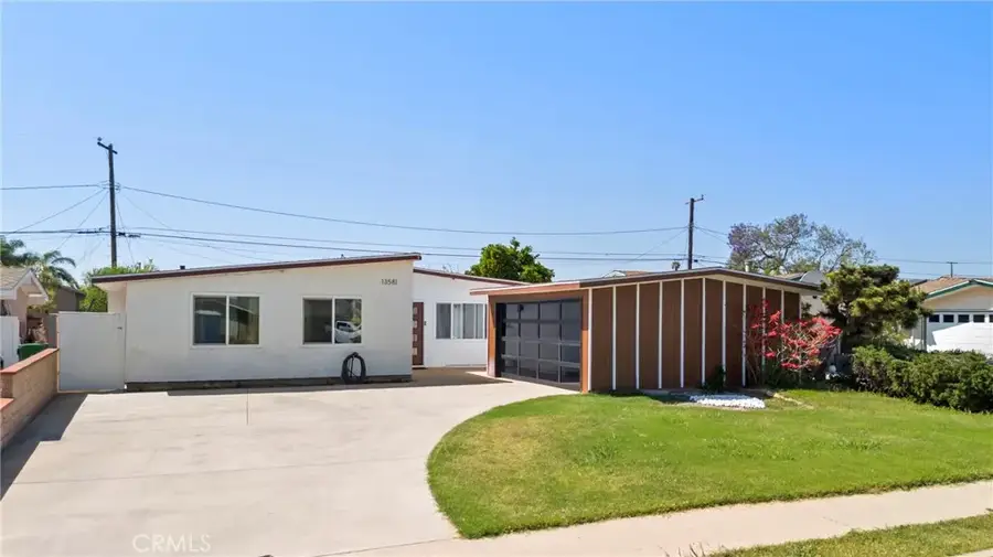 13581 Yosemite Drive, Westminster, CA 92683 - #2