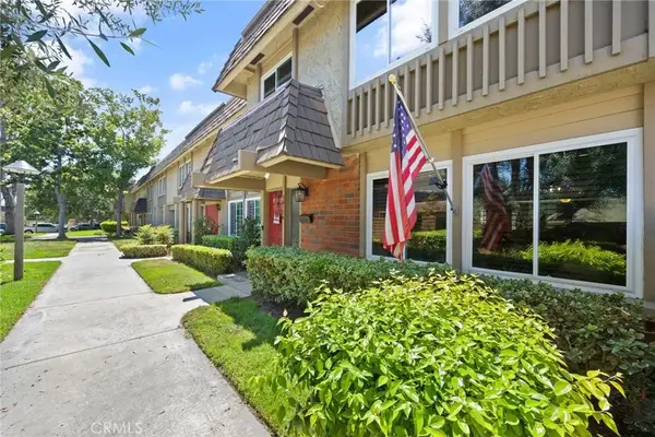 18126 Sand Dunes Court, Fountain Valley, CA 92708