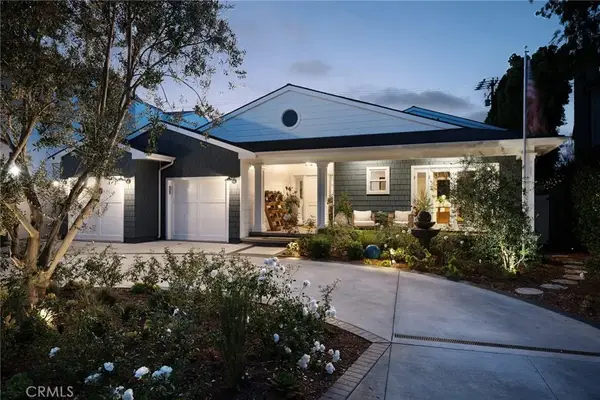 519 Signal Road, Newport Beach, CA 92663