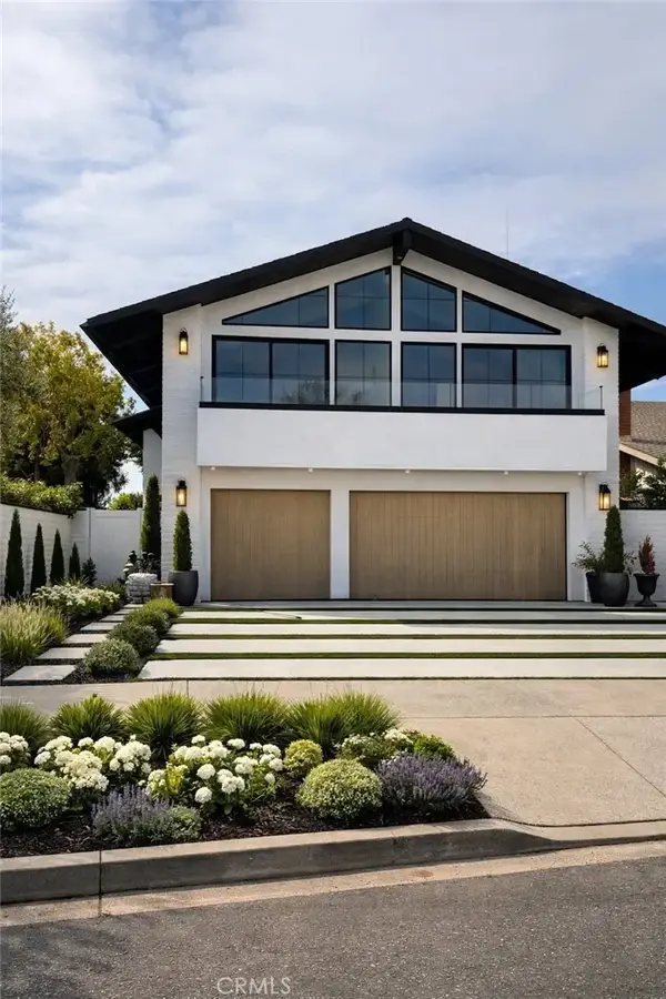 16861 Edgewater, Huntington Beach, CA 92649