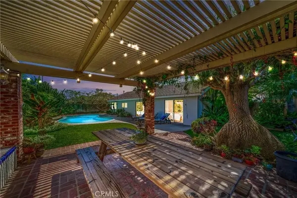 3140 Coolidge Avenue, Costa Mesa, CA 92626