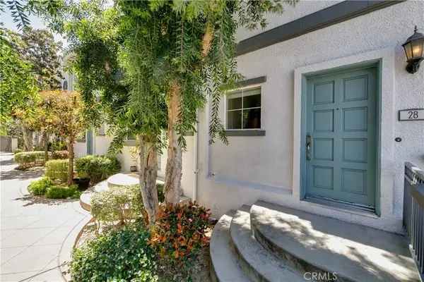9301 Shirley Avenue #28, Northridge, CA 91324