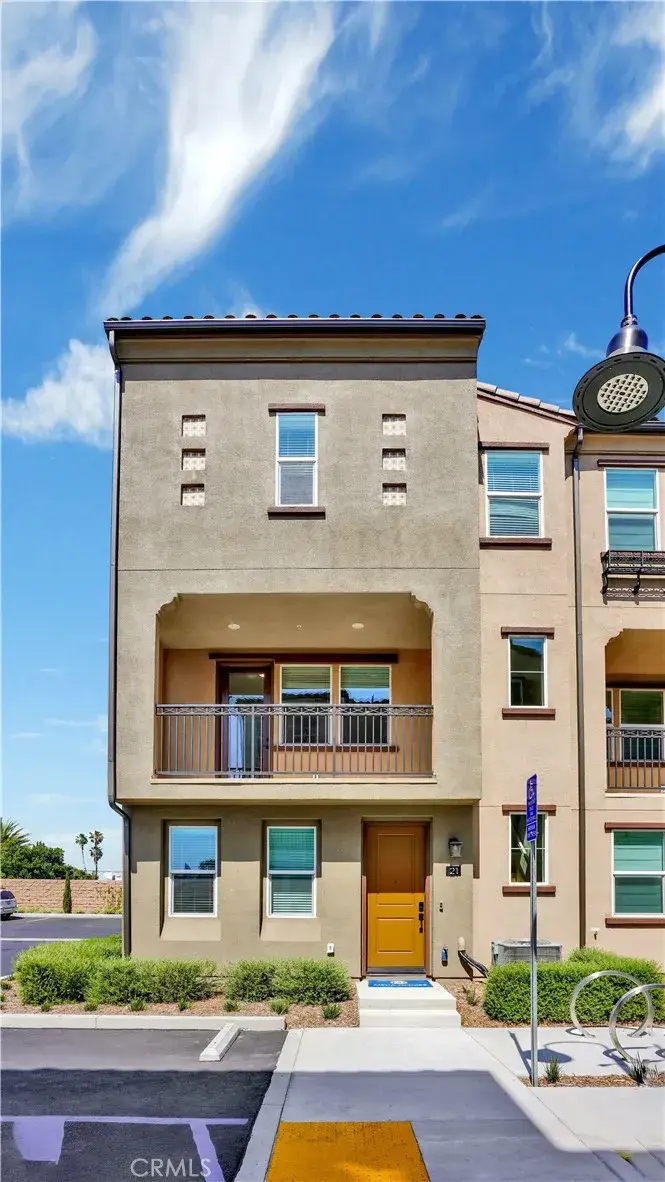 2211 W Orange #21, Anaheim, CA 92804 - #1